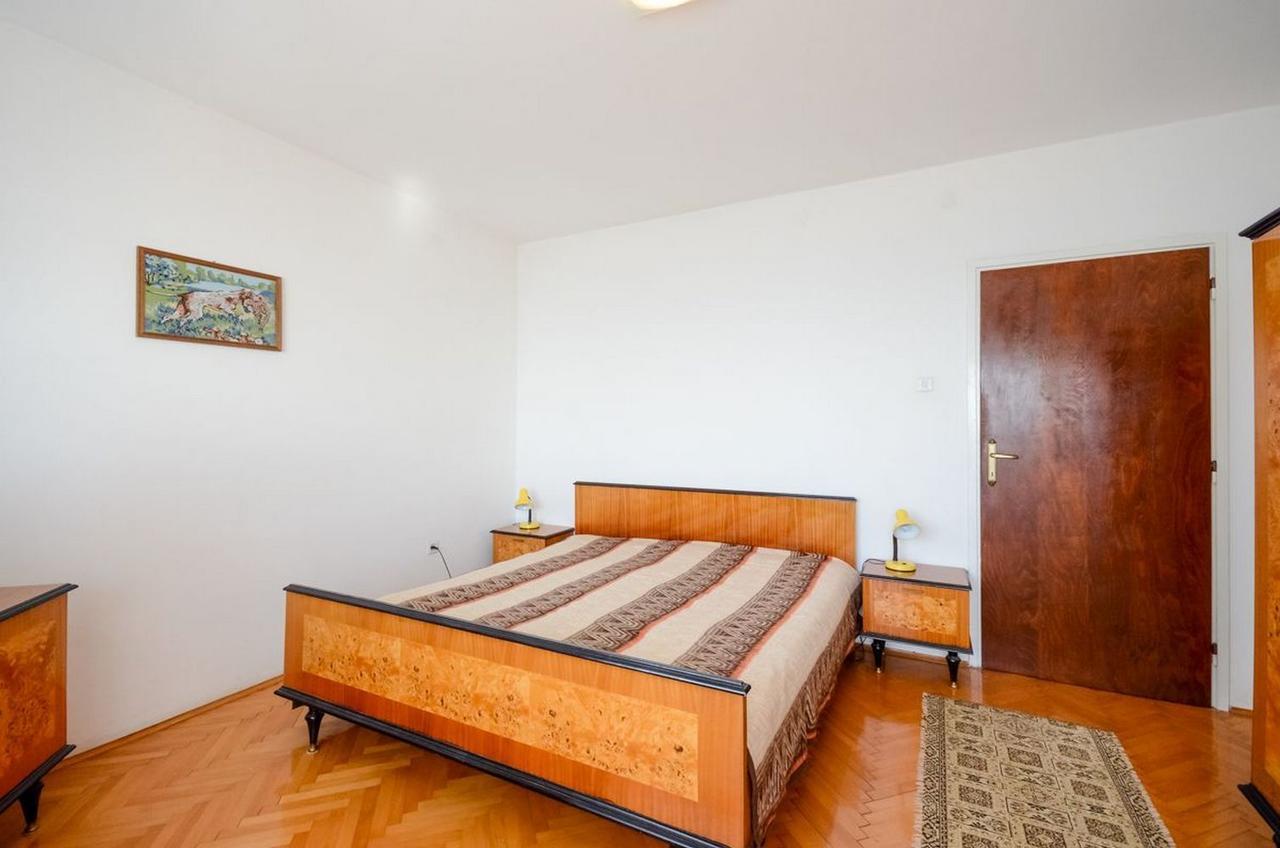 Apartments Lucia Senj  Luaran gambar