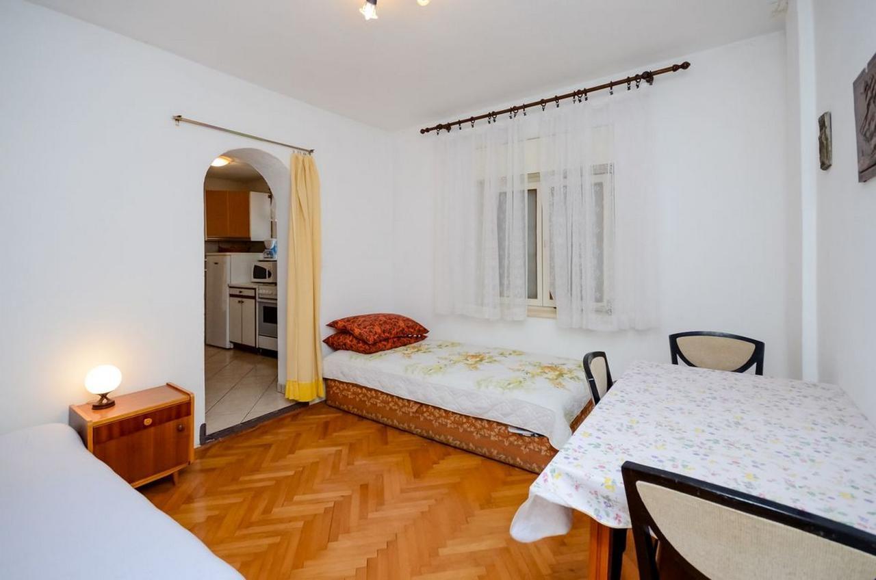 Apartments Lucia Senj  Luaran gambar