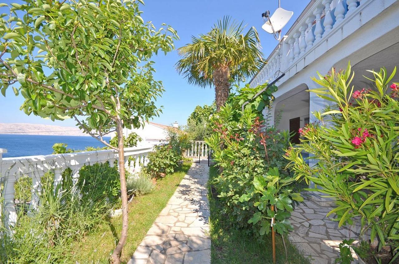 Apartments Lucia Senj  Luaran gambar